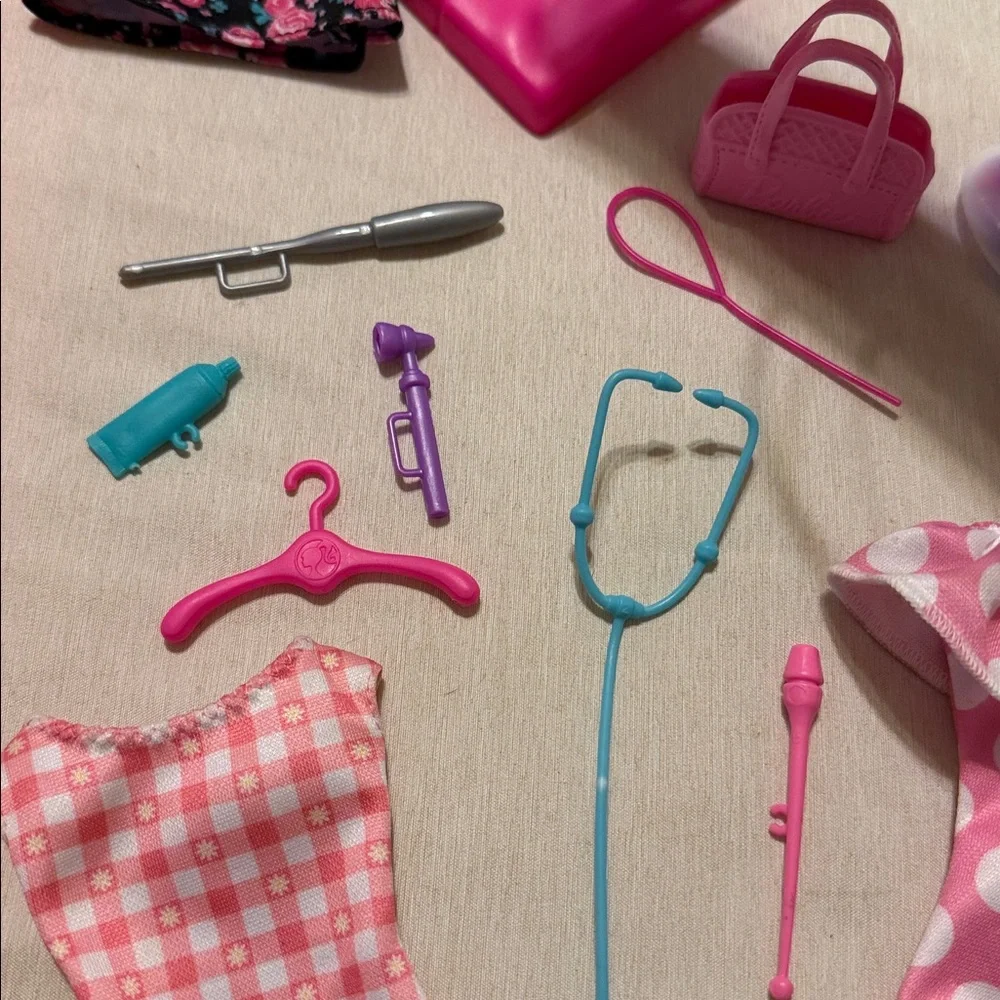 Barbie dive into